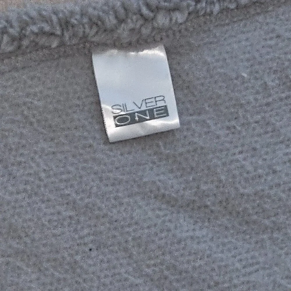 Silver One Gray Kitty Cat Hooded Blanket Soft Sherpa 39x53 Youth Boy Girl